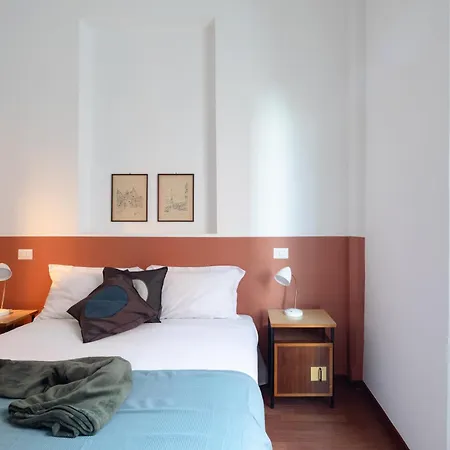 Nuovo A S. Lorenzo Con 3 Appartement Rome